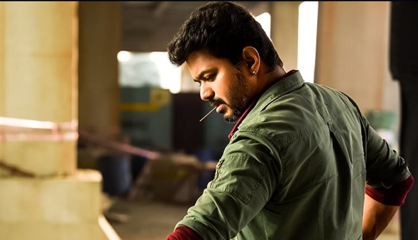 சர்கார் சிறப்பு காட்சிக்கு தடை – உயர் நீதிமன்றம் உத்தரவு…