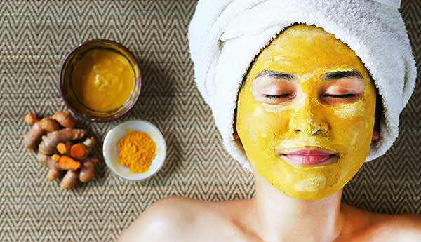 மஞ்சள் பேஸ் பேக் போடும் போது செய்யக்கூடாதவை மஞ்சள் பேஸ் பேக் போடும் போது செய்யக்கூடாதவை