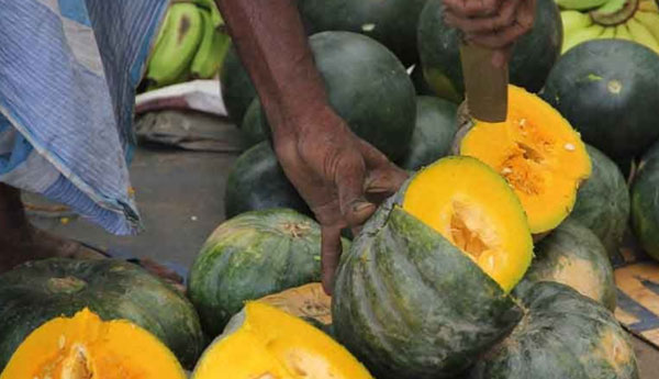 வட்டக்காய் கிலோ கிராம் ஒன்றுக்கான விலை ரூ.200