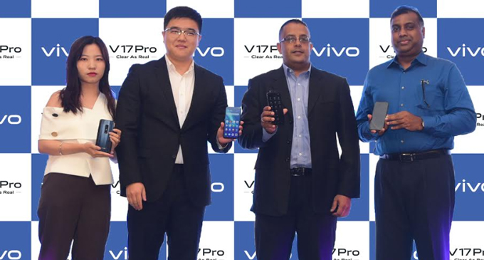 புரட்சிகர Camera வடிவமைப்புடன் கூடிய V17 Pro இலங்கையில் அறிமுகம்