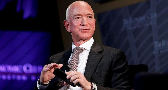 காலநிலை மாற்றத்திற்கு Jeff Bezos இடமிருந்து நிதியுதவி