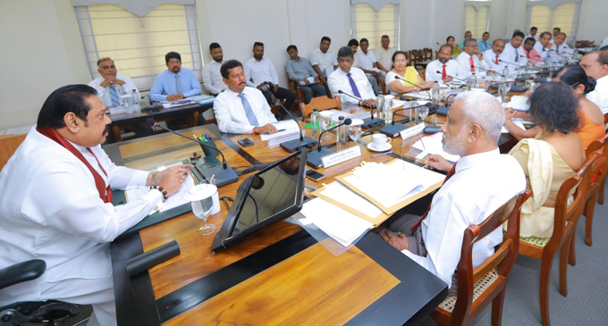 சுற்றுச்சூழலைப் பாதுகாக்கும் வகையில் கருங்கல் அகழ்வு அமைய வேண்டும்