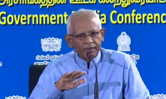 தடுப்பூசிகளை பெற ரஷ்யா, சீனாவுடன் பேச்சுவார்த்தை தடுப்பூசிகளை பெற ரஷ்யா, சீனாவுடன் பேச்சுவார்த்தை