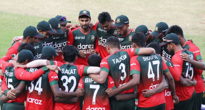 டி20 உலகக் கோப்பை: 15 வீரர்கள் கொண்ட பங்களாதேஷ் அணி அறிவிப்பு