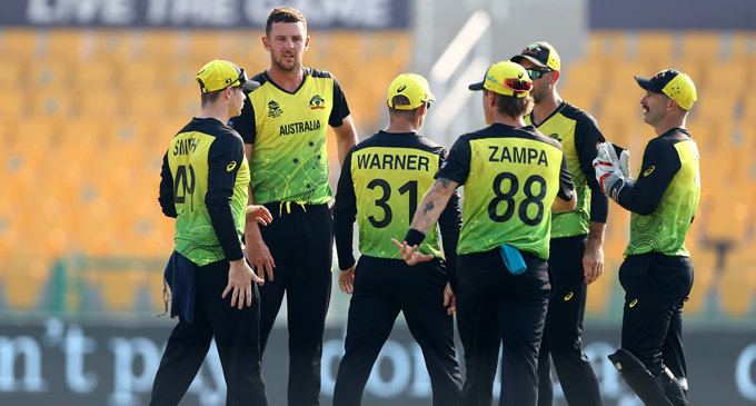 T20 WORLD CUP : அரையிறுதிக்குள் நுழைந்தது அவுஸ்திரேலியா T20 WORLD CUP : அரையிறுதிக்குள் நுழைந்தது அவுஸ்திரேலியா