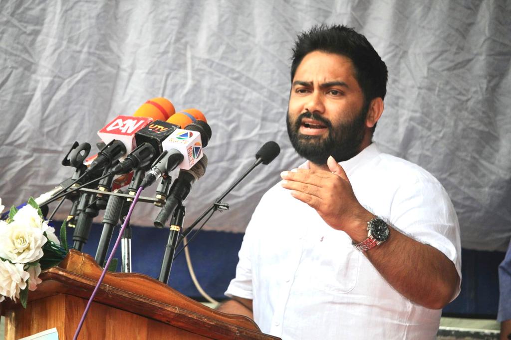 திருகோணமலை மாவட்ட மீன்பிடி தடை குறித்து ஆளுநர் மீள்பரிசீலனை செய்ய வேண்டும் – இம்ரான் எம்.பி..! திருகோணமலை மாவட்ட மீன்பிடி தடை குறித்து ஆளுநர் மீள்பரிசீலனை செய்ய வேண்டும் – இம்ரான் எம்.பி..!