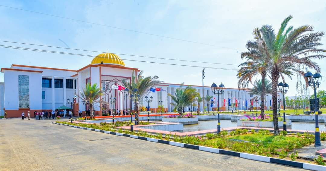 இலவச தொழில் வழிகாட்டல் கருத்தரங்கு இலவச தொழில் வழிகாட்டல் கருத்தரங்கு
