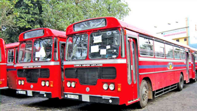 யாழ் – வவுனியா வீதியில் பராமரிப்பற்ற அரசப் பேருந்து: சாரதிக்கு சட்ட நடவடிக்கை